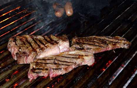 Cena para grupos de despedida de soltera en la isla de ibiza
