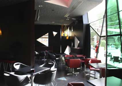 Despedida de soltero en Murcia ciudad - Cena y espectáculo divertido de striper chica